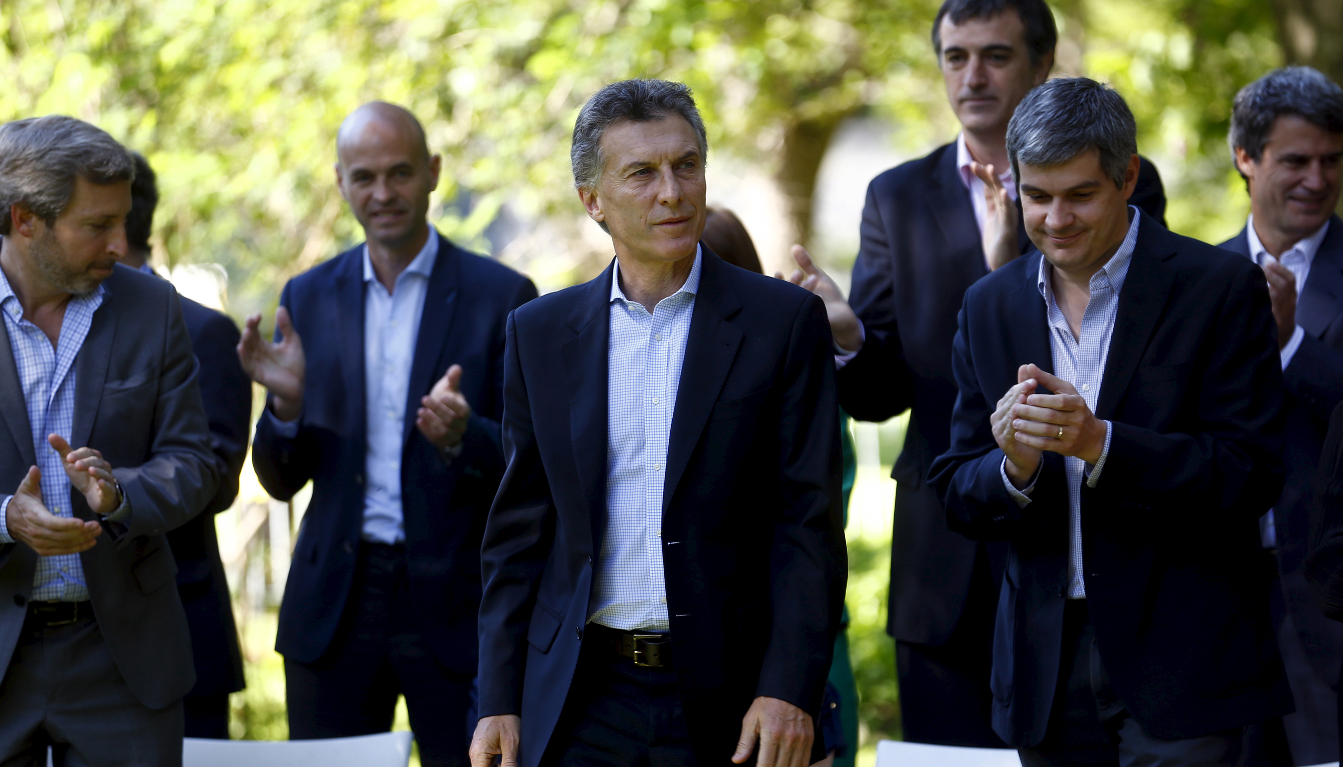 Der argentinische Präsident Macri mit Teilen seines Kabinetts.