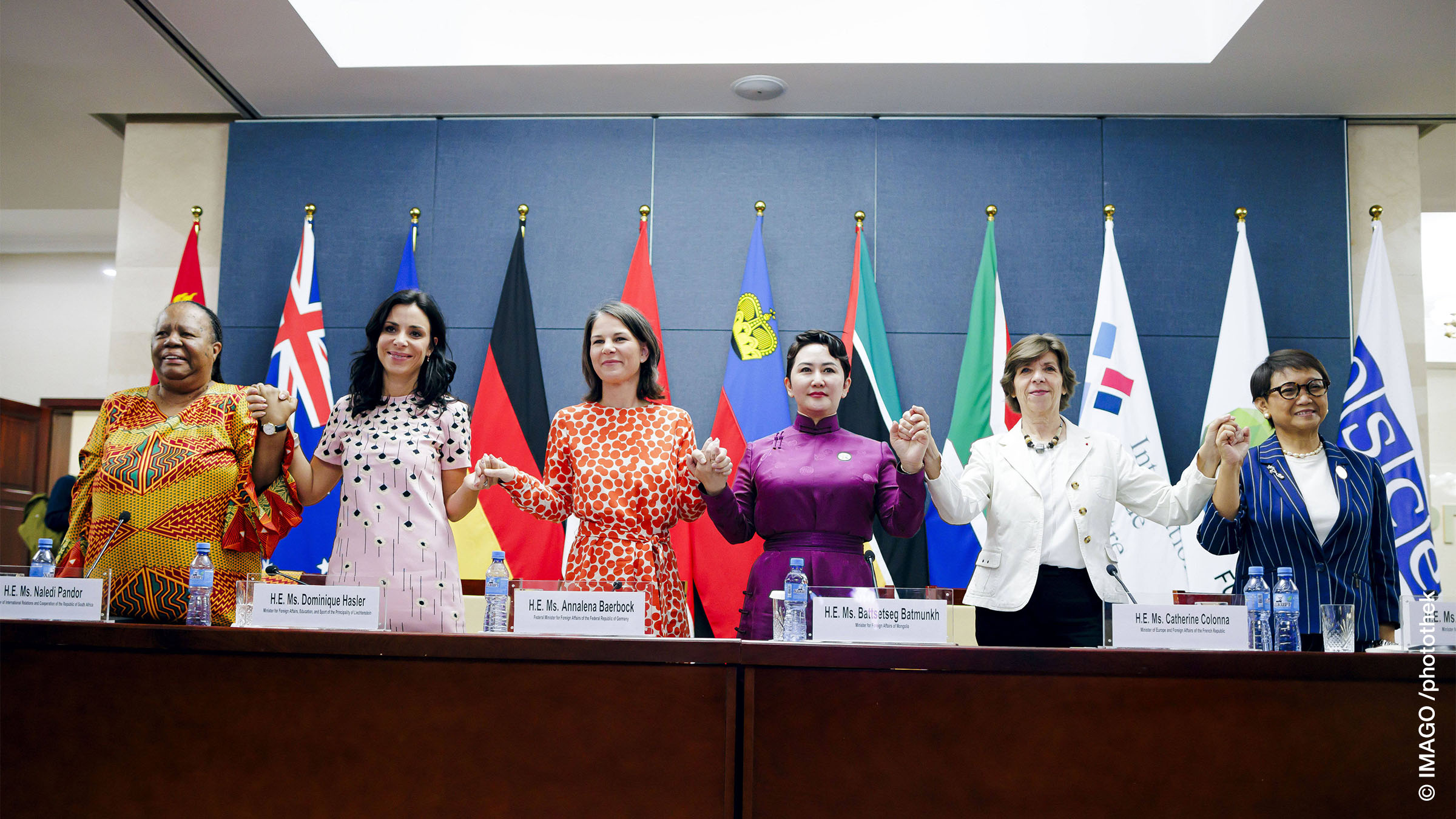 Pressekonferenz am Ende des Female Foreign Ministers Meeting 